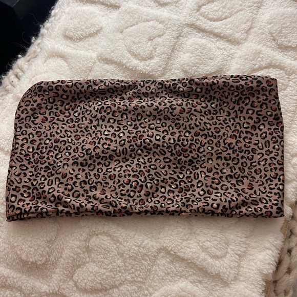 Stone Fox Swim Cheetah Bandeau Bikini - Picture 1 of 2